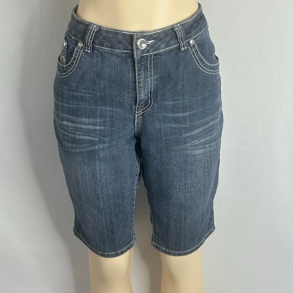 NYDJ Denim Bermuda Shorts Size 16 Embellished Y2K Bling Stitch Stretch Jean